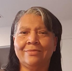 Meet your Posher, Renita